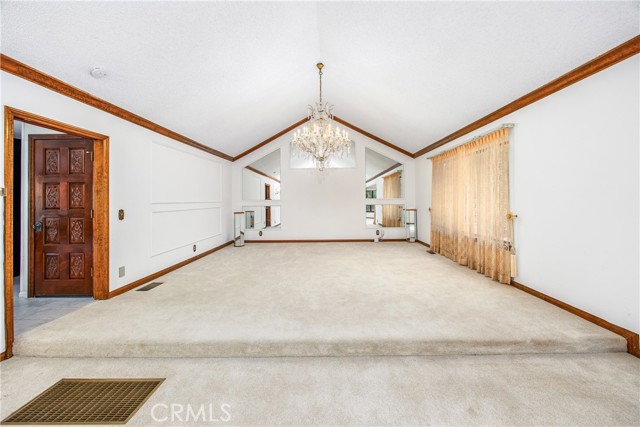 668 E Sunset N Drive, Redlands CA: https://media.crmls.org/medias/bdf310ae-a314-4756-b869-641106181af0.jpg