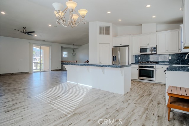 21662 Pink Ginger Court, Wildomar CA: https://media.crmls.org/medias/bdf34abb-af21-42a1-b871-07c81be4f65f.jpg