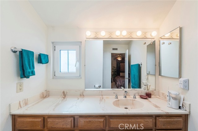 Detail Gallery Image 18 of 43 For 7911 Woodlake Dr #77,  Huntington Beach,  CA 92647 - 2 Beds | 2 Baths