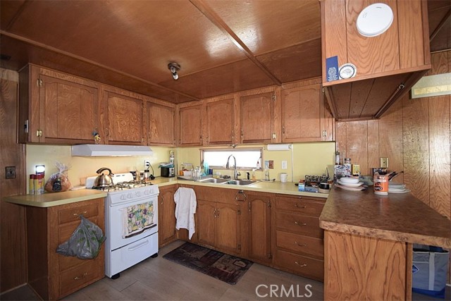 Detail Gallery Image 7 of 12 For 56425 29 Palms Hwy #100,  Yucca Valley,  CA 92284 - 2 Beds | 1 Baths