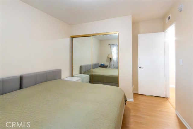 Detail Gallery Image 21 of 30 For 9551 via Ricardo, Burbank,  CA 91504 - 3 Beds | 2/1 Baths