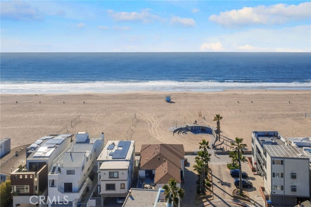 2 2nd Street, Hermosa Beach, California 90254, 8 Bedrooms Bedrooms, ,4 BathroomsBathrooms,Residential,For Sale,2nd Street,SB25037470