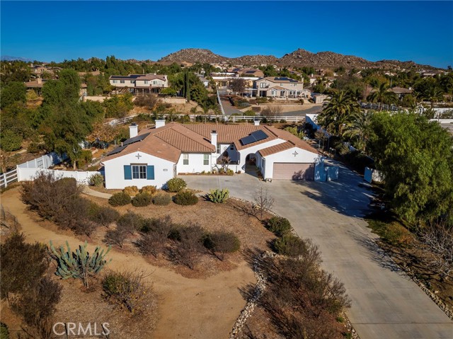 Detail Gallery Image 1 of 59 For 17396 Timberview Dr, Riverside,  CA 92504 - 4 Beds | 3/1 Baths