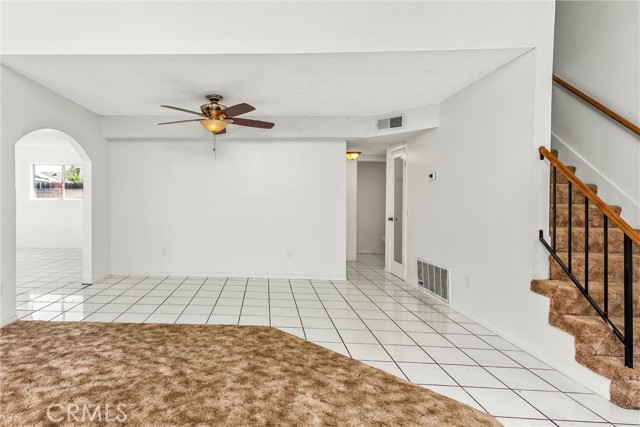 Detail Gallery Image 8 of 33 For 25784 Basil Ct, Moreno Valley,  CA 92553 - 4 Beds | 2/1 Baths