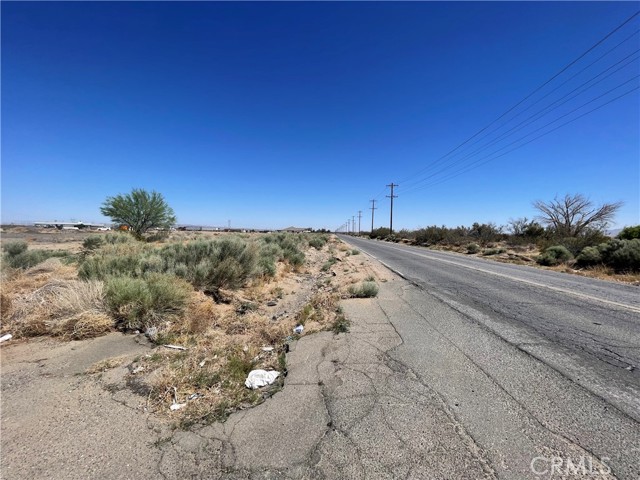 Detail Gallery Image 14 of 15 For 11252 Cactus Rd, Adelanto,  CA 92301 - 2 Beds | 1 Baths