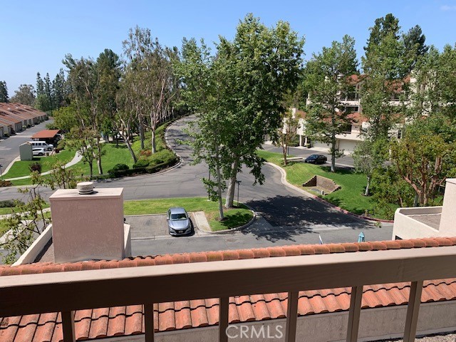 27562 Costanero, Mission Viejo CA: https://media.crmls.org/medias/bdf6b402-45a9-4af9-b987-4fae88f6fd85.jpg