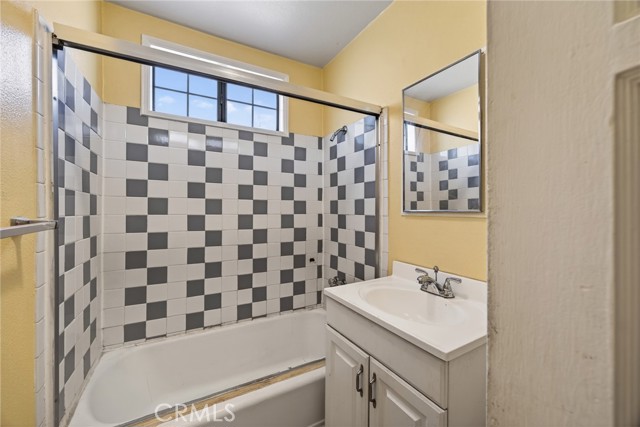 Detail Gallery Image 33 of 49 For 5021 Brayton, Long Beach,  CA 90807 - 5 Beds | 2 Baths