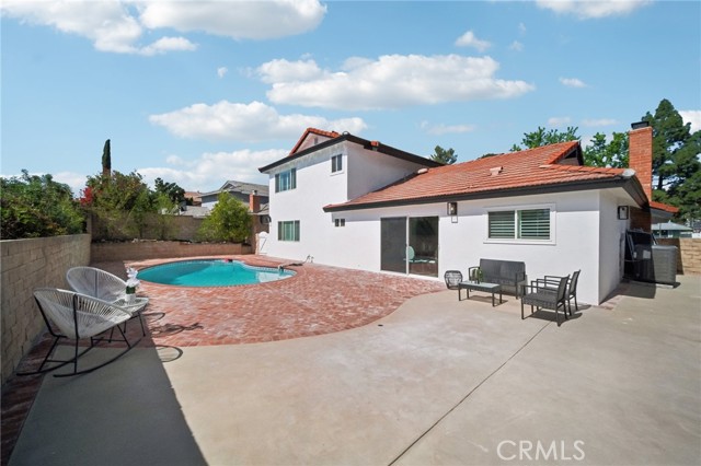 19040 Celtic Street, Porter Ranch CA: https://media.crmls.org/medias/bdf80021-8bd7-431e-96cf-1471f8c62e12.jpg
