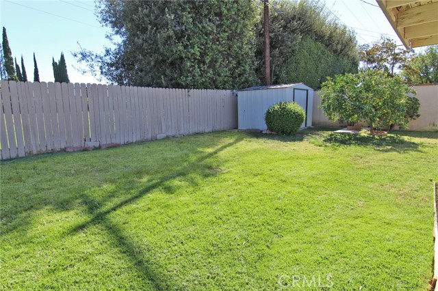 Detail Gallery Image 3 of 24 For 9310 Crebs Ave, Northridge,  CA 91324 - 4 Beds | 2 Baths