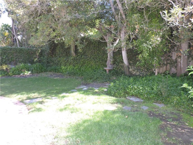 1604 Via Garfias, Palos Verdes Estates, California 90274, 2 Bedrooms Bedrooms, ,Residential,Sold,Via Garfias,SB17240788