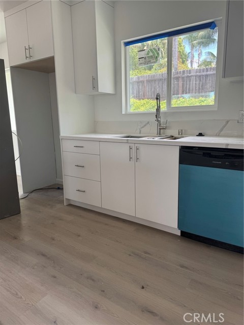 Detail Gallery Image 8 of 13 For 1624 York Dr, Vista,  CA 92084 - 3 Beds | 2 Baths