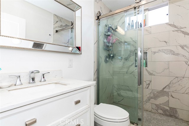 Detail Gallery Image 11 of 23 For 12157 Lull St, North Hollywood,  CA 91605 - 3 Beds | 2 Baths