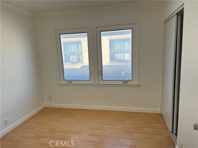 Detail Gallery Image 8 of 31 For 2236 N Manning, Burbank,  CA 91505 - 4 Beds | 2 Baths