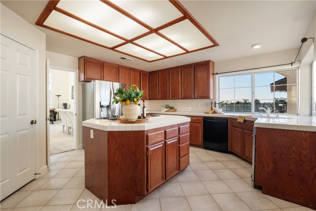 Detail Gallery Image 15 of 57 For 1902 Quiet Ranch Rd, Fallbrook,  CA 92028 - 5 Beds | 3/2 Baths