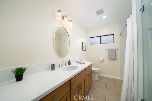 Detail Gallery Image 15 of 33 For 12566 Dolan Ave, Downey,  CA 90242 - 3 Beds | 2 Baths