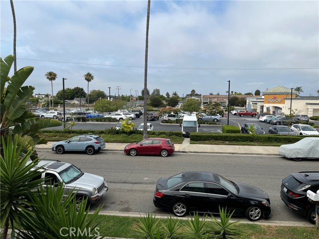 Detail Gallery Image 21 of 21 For 135 Flower #B,  Costa Mesa,  CA 92627 - 2 Beds | 2 Baths