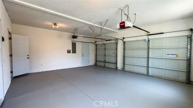 CAN BE TURN INTO A MAN CAVE .