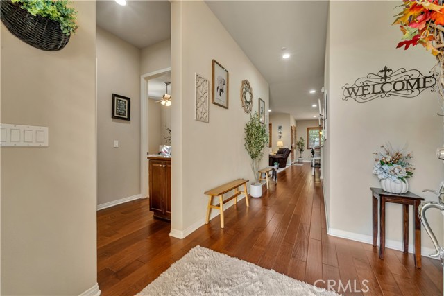 Detail Gallery Image 4 of 36 For 14006 Sandstone Peak, Bakersfield,  CA 93306 - 2 Beds | 2 Baths