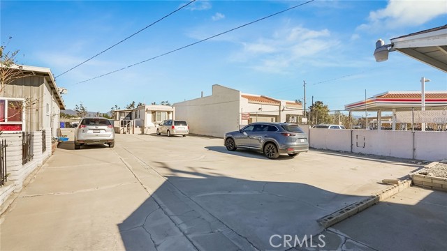 16072 Arrow Boulevard, Fontana, California 92335, ,Commercial Sale,For Sale,16072 Arrow Boulevard,CRCV22244175