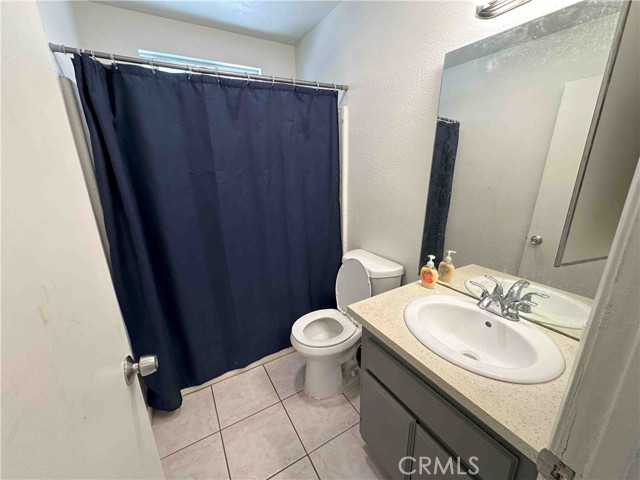 Detail Gallery Image 4 of 33 For 18609 New Hampshire St, Adelanto,  CA 92301 - – Beds | – Baths