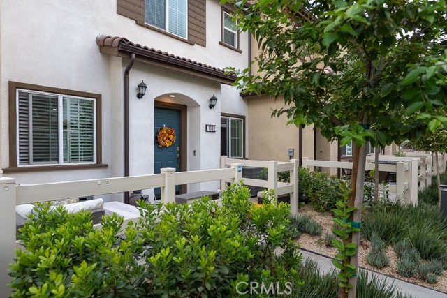 Detail Gallery Image 1 of 16 For 28409 Oriole #1302,  Murrieta,  CA 92563 - 2 Beds | 2/1 Baths