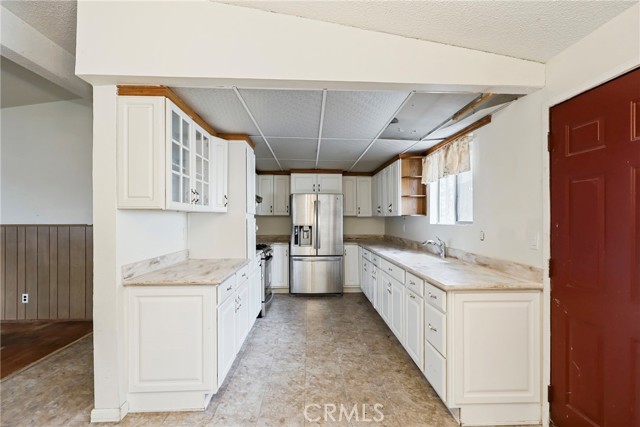 Detail Gallery Image 8 of 20 For 22719 Gulf Ave, Carson,  CA 90745 - 3 Beds | 2 Baths