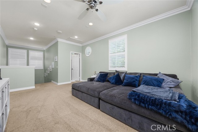 28537 Vista Del Rio Drive, Valencia CA: https://media.crmls.org/medias/bdfd1655-2983-47db-8b45-88489698b39e.jpg