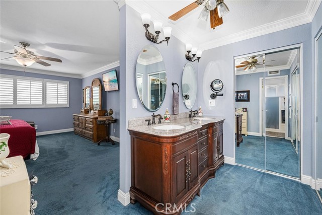Detail Gallery Image 10 of 14 For 7582 Silverado Ln, La Palma,  CA 90623 - 4 Beds | 2/1 Baths