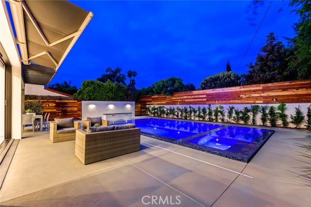 12732 Hortense Street, Studio City CA: https://media.crmls.org/medias/bdfdcc9f-f36d-4300-a5b0-ca832fbd4529.jpg