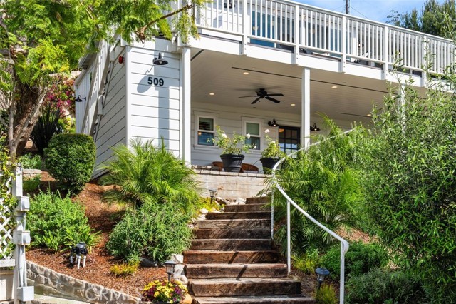 Detail Gallery Image 4 of 39 For 509 Diamond, Laguna Beach,  CA 92651 - 5 Beds | 4 Baths