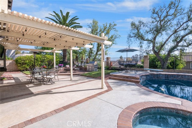 Detail Gallery Image 40 of 51 For 21162 via Lugo, Yorba Linda,  CA 92887 - 4 Beds | 3 Baths