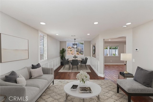 Detail Gallery Image 9 of 60 For 3348 Redport Dr, Corona,  CA 92881 - 4 Beds | 2/1 Baths