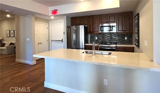 627 Deep Valley Drive, Palos Verdes Peninsula CA: https://media.crmls.org/medias/bdff292b-df99-42bf-8a92-778d8cb9d63f.jpg