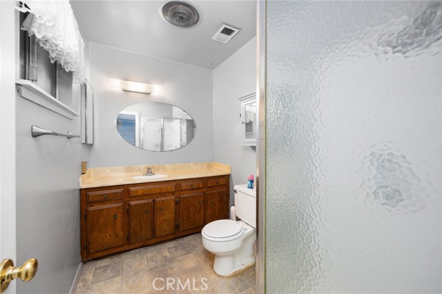 4060 Olive Street, Chino CA: https://media.crmls.org/medias/bdff559c-5cf9-4f64-b870-515066662092.jpg