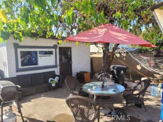 Detail Gallery Image 5 of 5 For 561 Upland, San Pedro,  CA 90731 - 3 Beds | 1 Baths