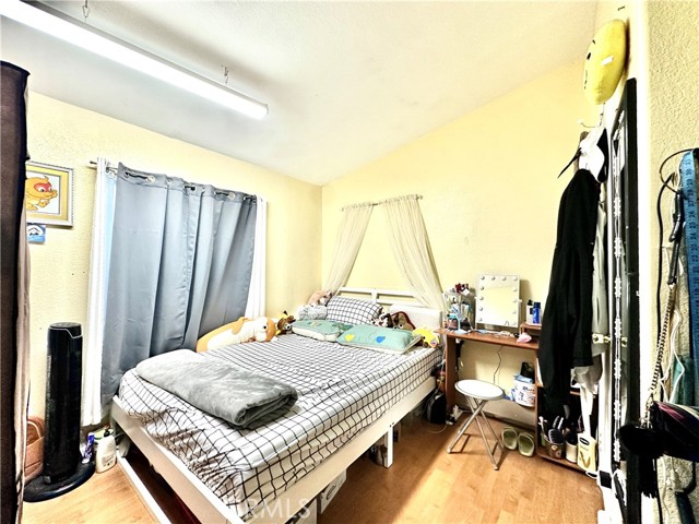Detail Gallery Image 20 of 41 For 507 S Euclid St #71,  Santa Ana,  CA 92074 - 4 Beds | 2 Baths