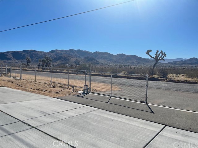 Image 3 for 24598 Cahuilla Rd, Apple Valley, CA 92307