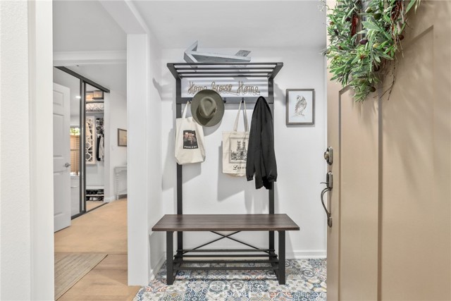 Detail Gallery Image 10 of 32 For 2722 E 20th St #202,  Signal Hill,  CA 90755 - 2 Beds | 2 Baths