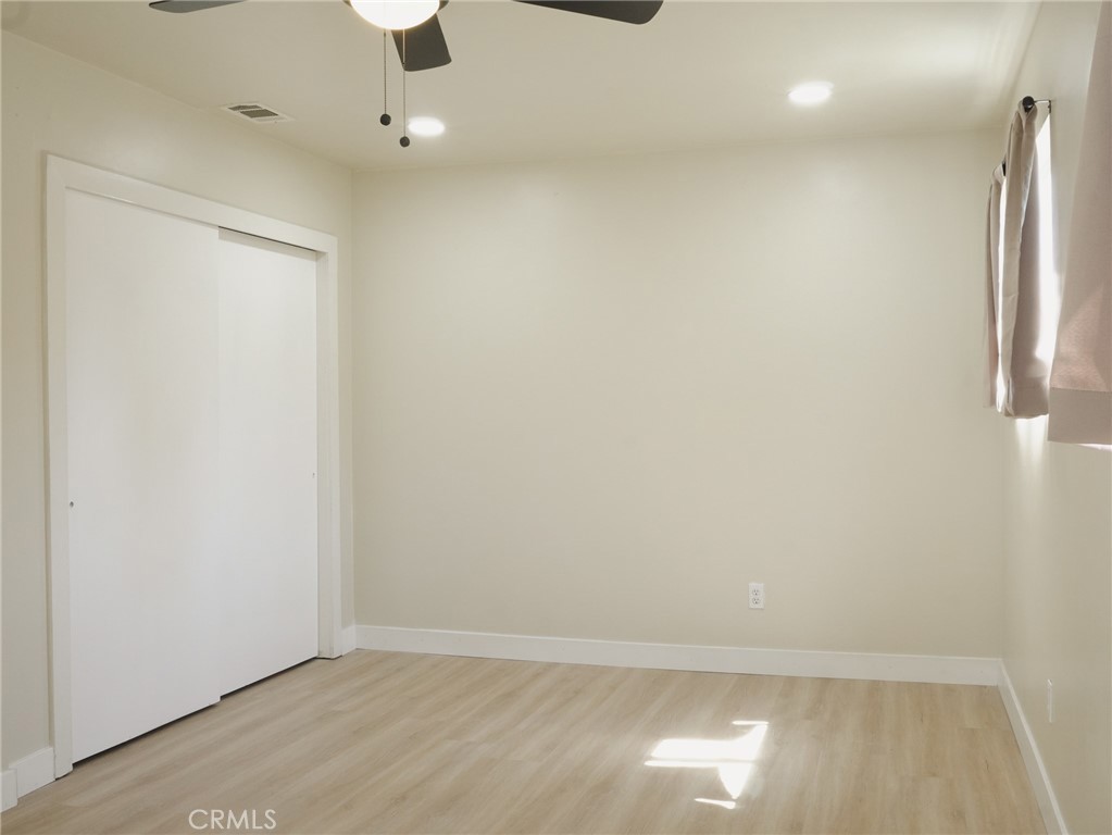 https://media.crmls.org/medias/be0234f5-1632-4d4d-a7a6-a4d6229d7471.jpg?preset=X-Large