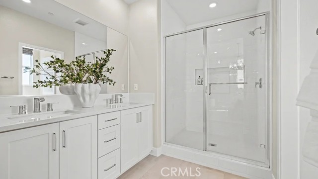 Detail Gallery Image 12 of 33 For 848 Sonia, Irvine,  CA 92618 - 4 Beds | 3/1 Baths