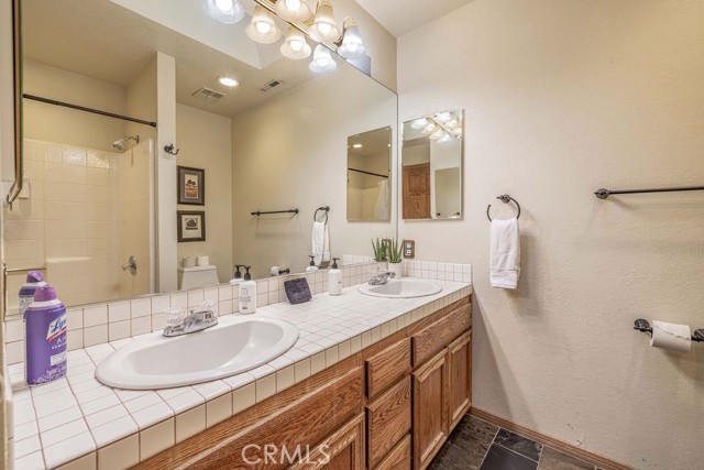 42756 Tannenbaum Platz, Big Bear Lake CA: https://media.crmls.org/medias/be0306c0-1cdc-40f0-b8a4-a6acc8421756.jpg