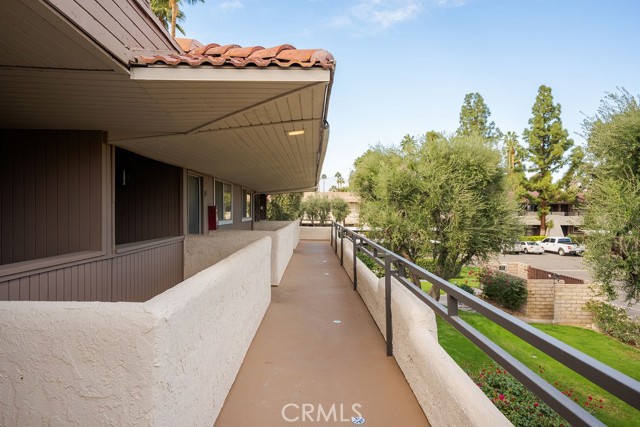 Detail Gallery Image 5 of 29 For 2825 205 N Los Felices #205 #205,  Palm Springs,  CA 92262 - 1 Beds | 1 Baths