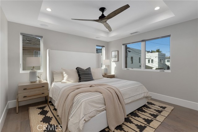 603 1/2 Marguerite Avenue, Corona del Mar CA: https://media.crmls.org/medias/be03a0f1-1f99-4058-be1a-efffe12ae638.jpg