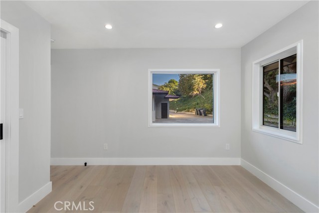 34 Deerhill Drive, Rolling Hills Estates, California 90274, 4 Bedrooms Bedrooms, ,3 BathroomsBathrooms,Residential,Sold,Deerhill,SB22242492