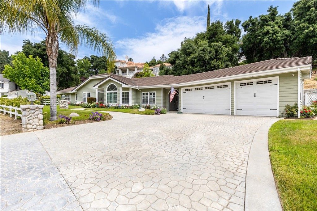 6 Hackamore Lane, Bell Canyon, CA 91307