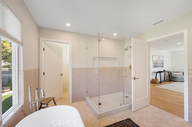 Detail Gallery Image 36 of 54 For 2880 Club House Rd, Costa Mesa,  CA 92626 - 5 Beds | 2/1 Baths