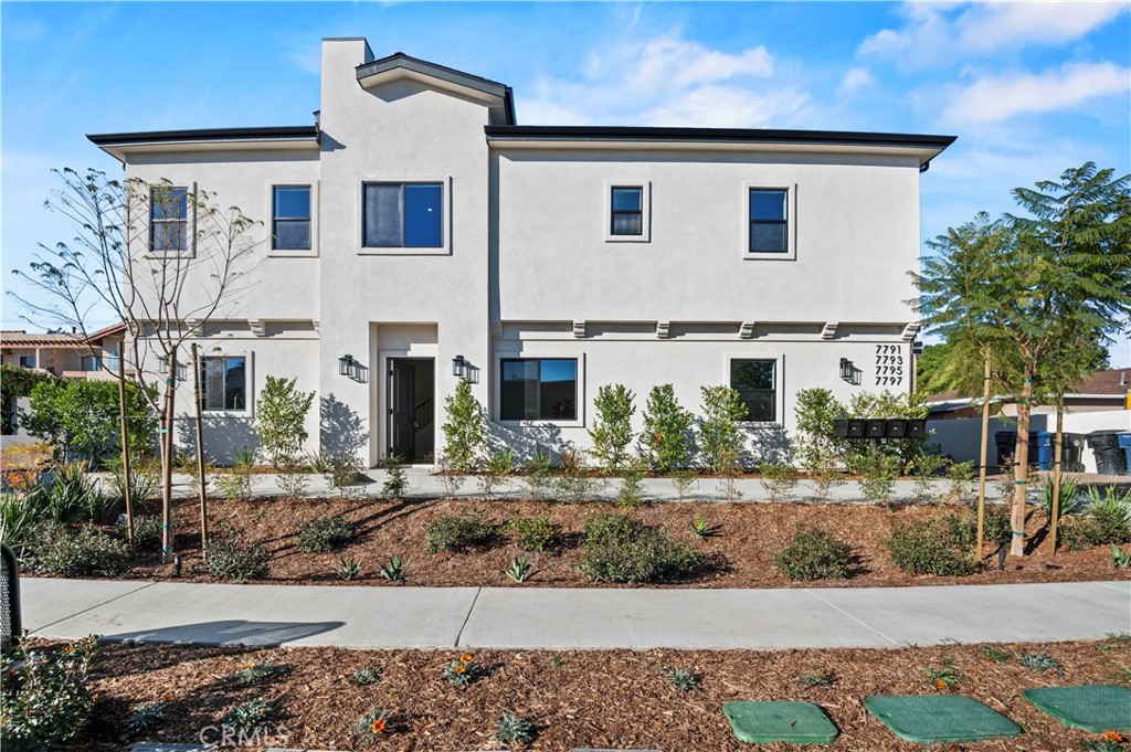 MLS #OC25253906 image #17