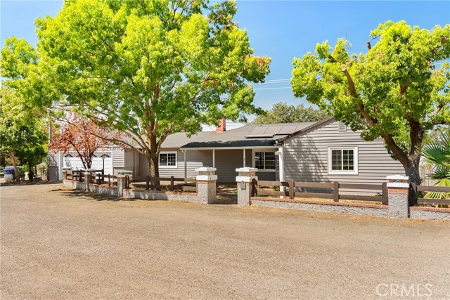 Detail Gallery Image 2 of 42 For 3 Thompson Pl, Red Bluff,  CA 96080 - 3 Beds | 2 Baths