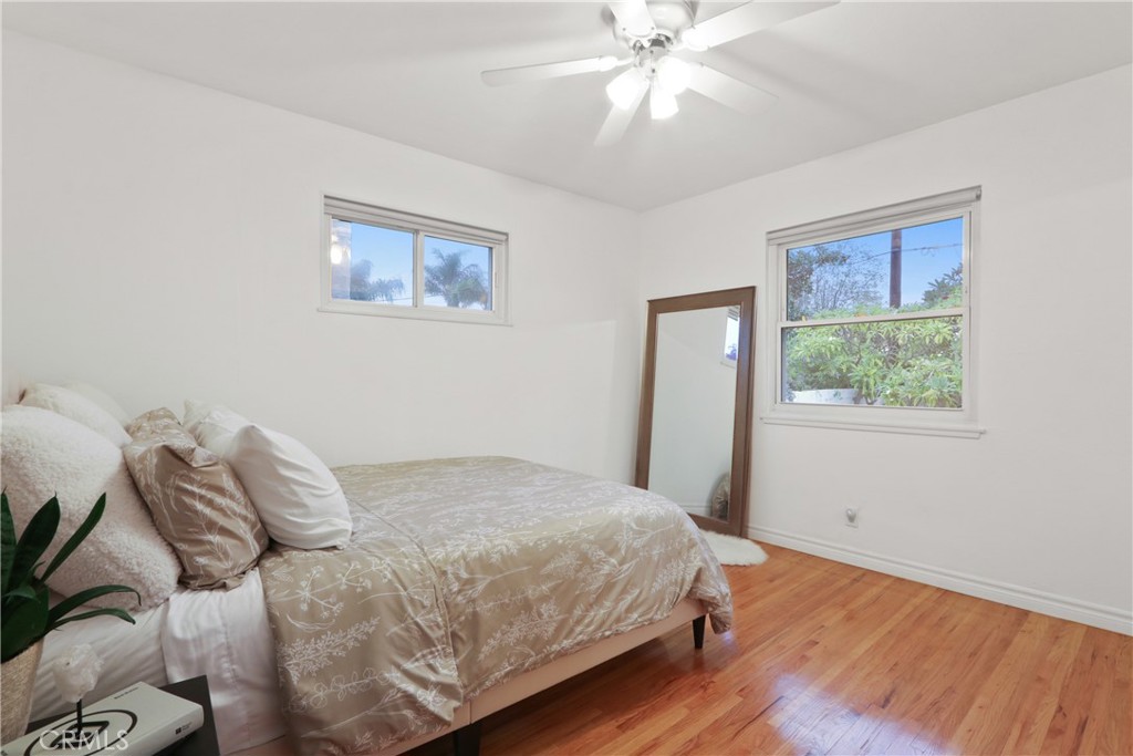 MLS #OC25260013 image #21