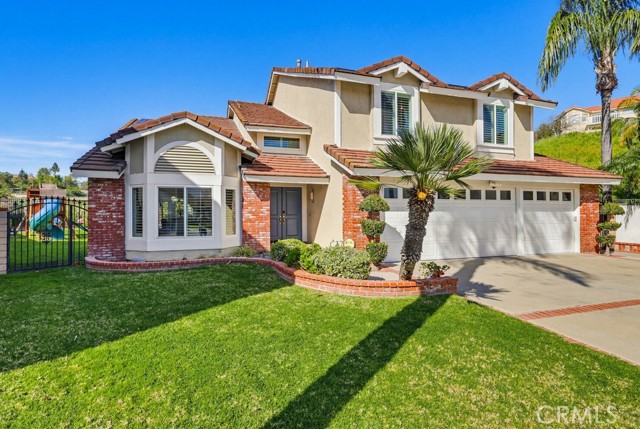 Detail Gallery Image 2 of 39 For 24303 Rimford, Diamond Bar,  CA 91765 - 5 Beds | 3 Baths